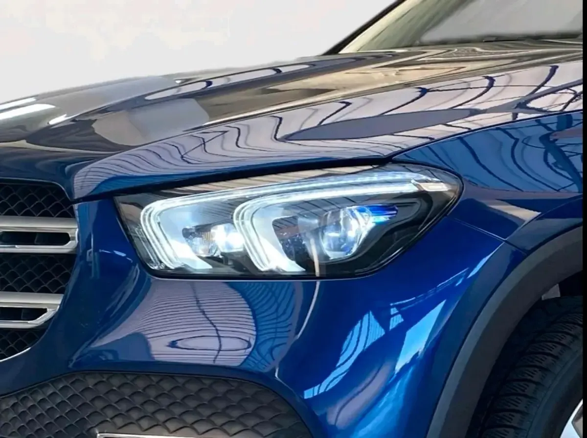 Gebraucht Mercedes GLE300 245 PS (180 kW) 2019 Blau SUV