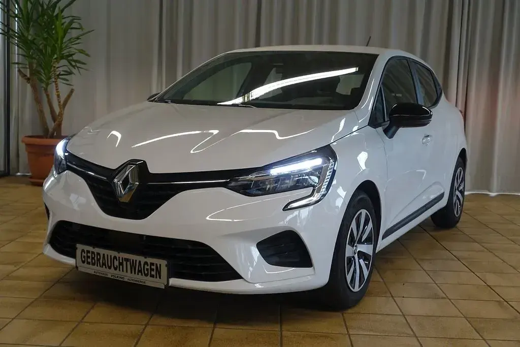 Gebraucht Renault Clio V Equilibre 67 PS (49 kW) 2023 Weiß Limousine