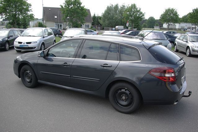 Gebraucht Renault Laguna GrandTour Exception 150 PS (110 kW) 2008 Schwarz metallic Kombi