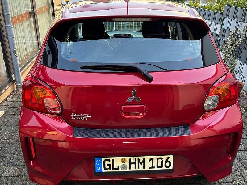 Second-hand Mitsubishi Space Star 71 CP (52 kW) 2022 Berlinǎ