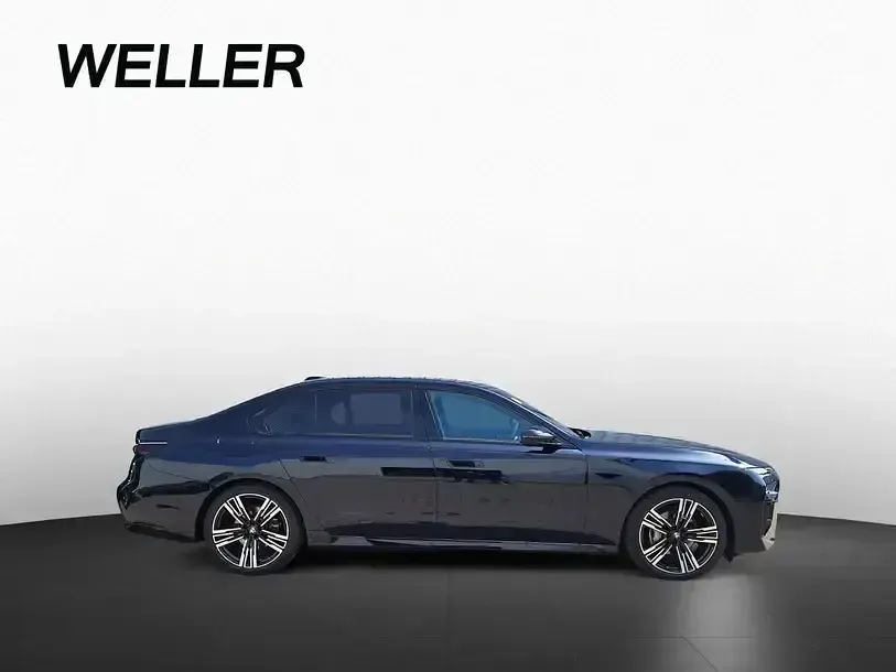 Gebraucht BMW 740 M Sport 286 PS (210 kW) 2025 Schwarz Limousine