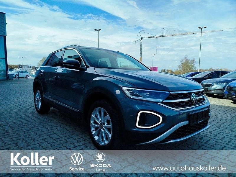 Gebraucht VW T-Roc Style 110 PS (80 kW) 2023 Blau SUV