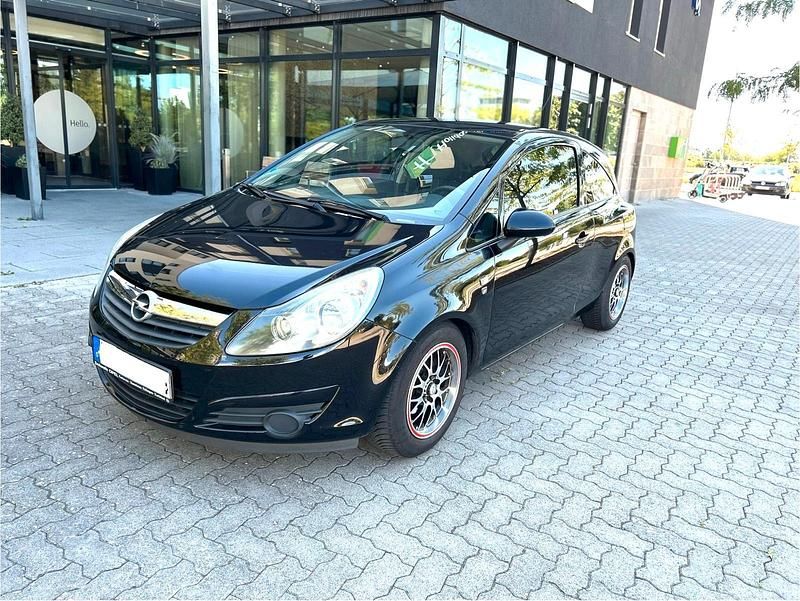 Schwarz Gebraucht 2010 Opel Corsa Edition Limousine | 4.500 € (Fairer Preis) - Bild 1/4