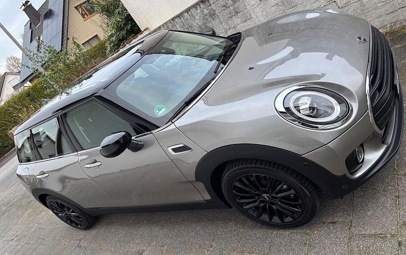 Gebraucht Mini Cooper Essential 136 PS (100 kW) 2019 Grau Kleinwagen