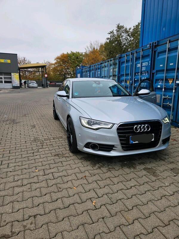 Silber Gebraucht 2012 Audi A6 Limousine | 13.200 € (Fairer Preis) - Bild 1/4