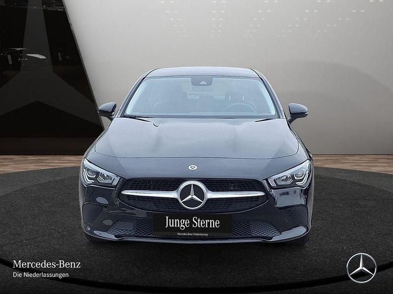 Gebraucht Mercedes CLA250e Shooting Brake Advanced 160 PS (117 kW) 2023 Schwarz Kombi
