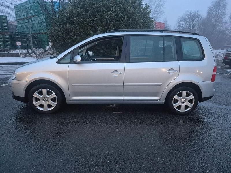 Silber Gebraucht 2006 VW Touran Goal Van / Kleinbus | 2.900 € (Fairer Preis) - Bild 1/4