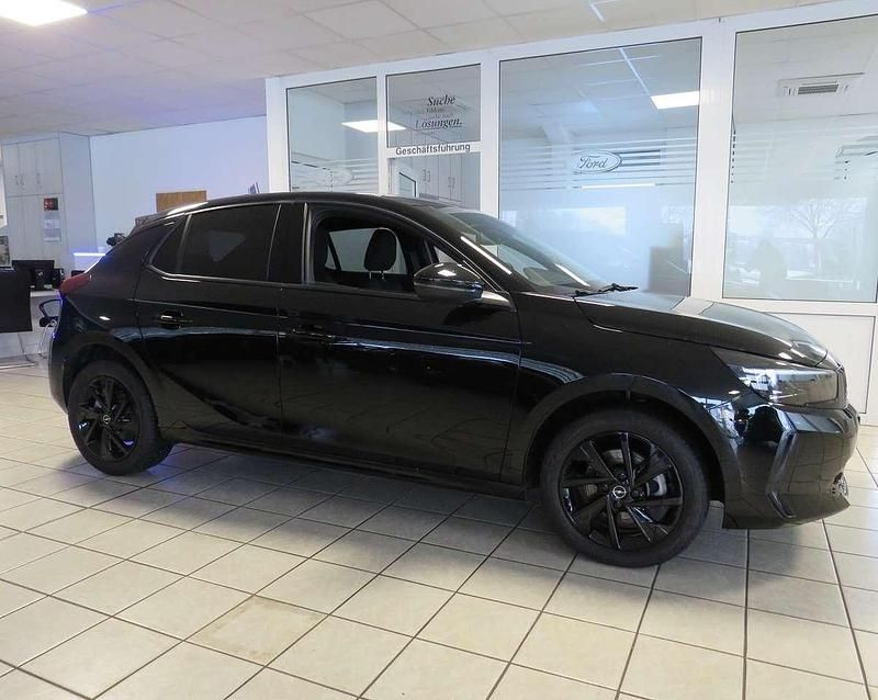 Gebraucht Opel Corsa 101 PS (74 kW) 2024 Lackierung schwarz perla Kleinwagen