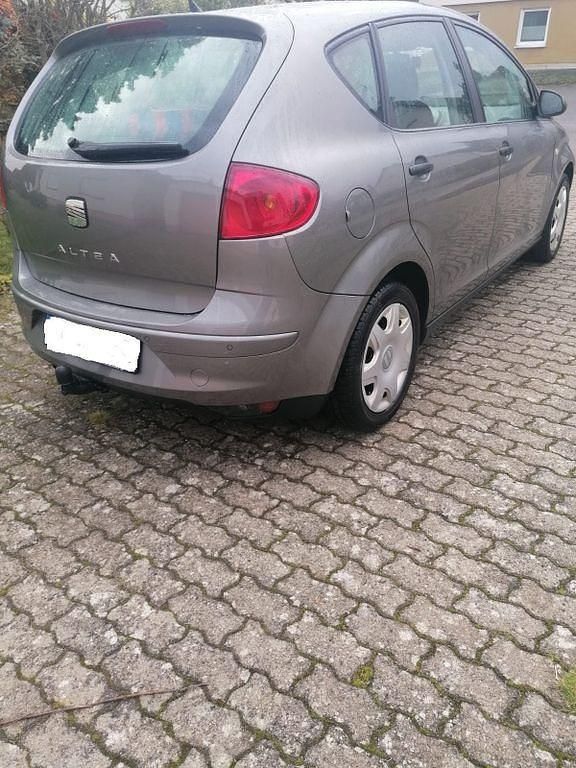 Gebraucht Seat Altea Reference 102 PS (75 kW) 2007 Grau Van / Kleinbus