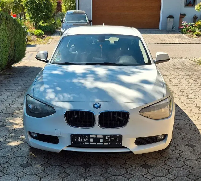 Gebraucht BMW 116 136 PS (100 kW) 2014 Weiß Kleinwagen
