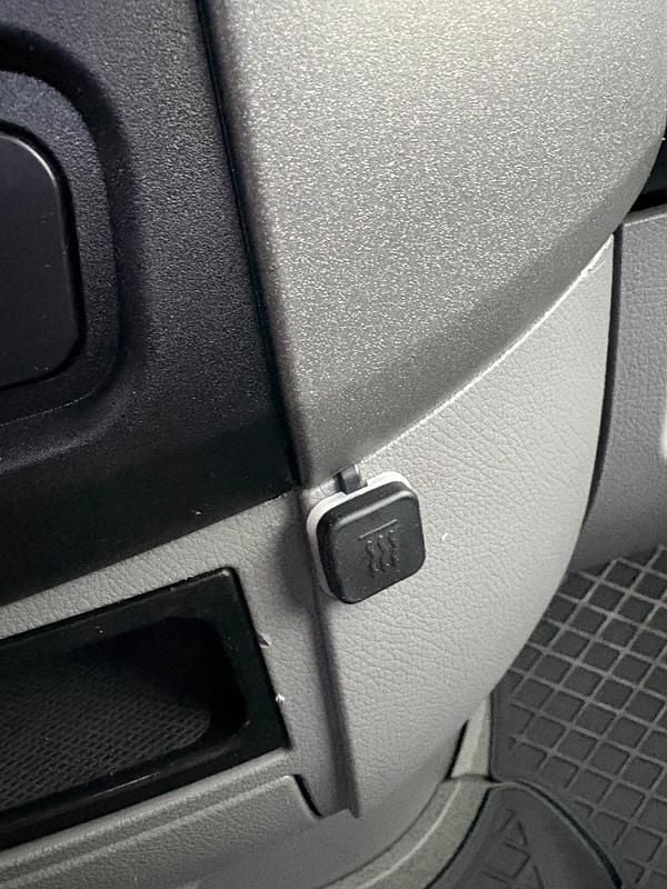 Schwarz Gebraucht 2017 Mercedes Sprinter Van | 12.000 € - Bild 1/4