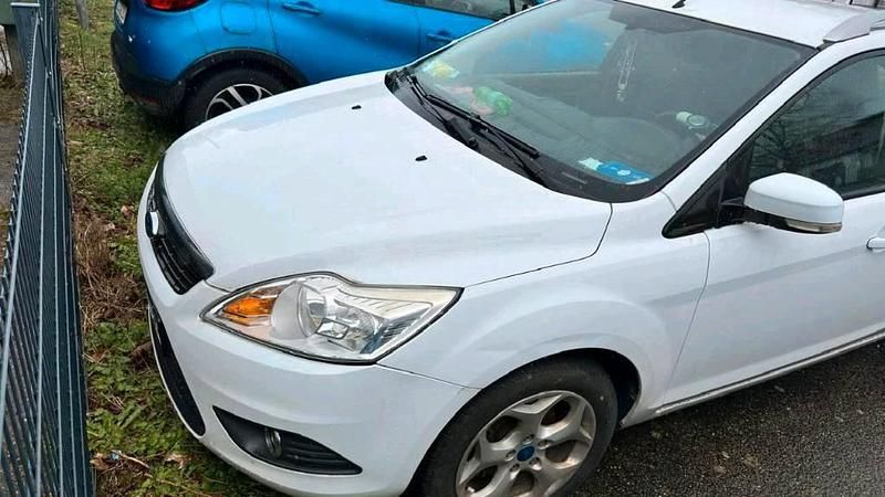 Second-hand Ford Focus 109 CP (80 kW) 2010 Alb Break