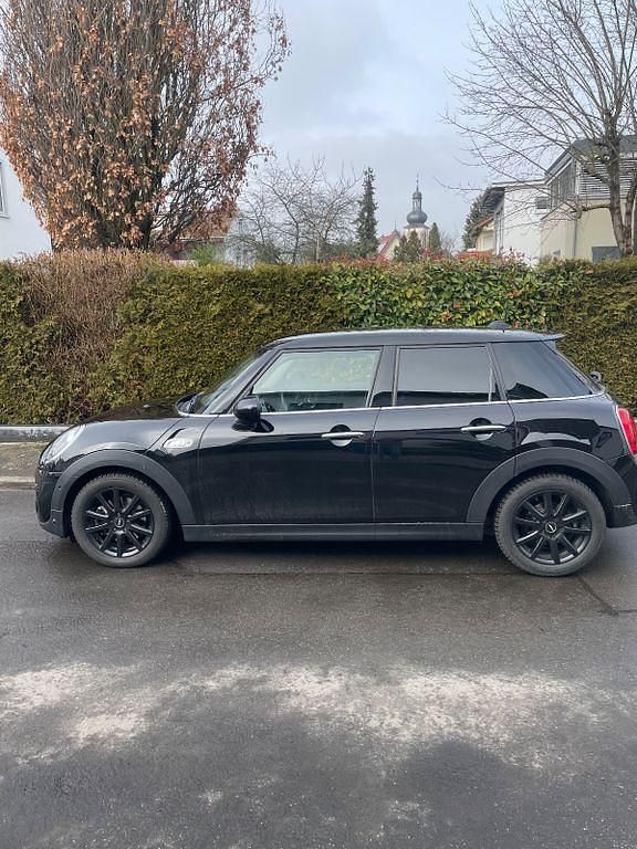 Gebraucht Mini Cooper S 192 PS (141 kW) 2019 Schwarz Kleinwagen