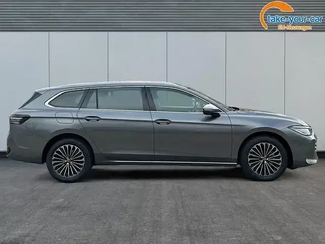 Gebraucht VW Passat Elegance 150 PS (110 kW) 2026 Diabasgrau metallic Kombi