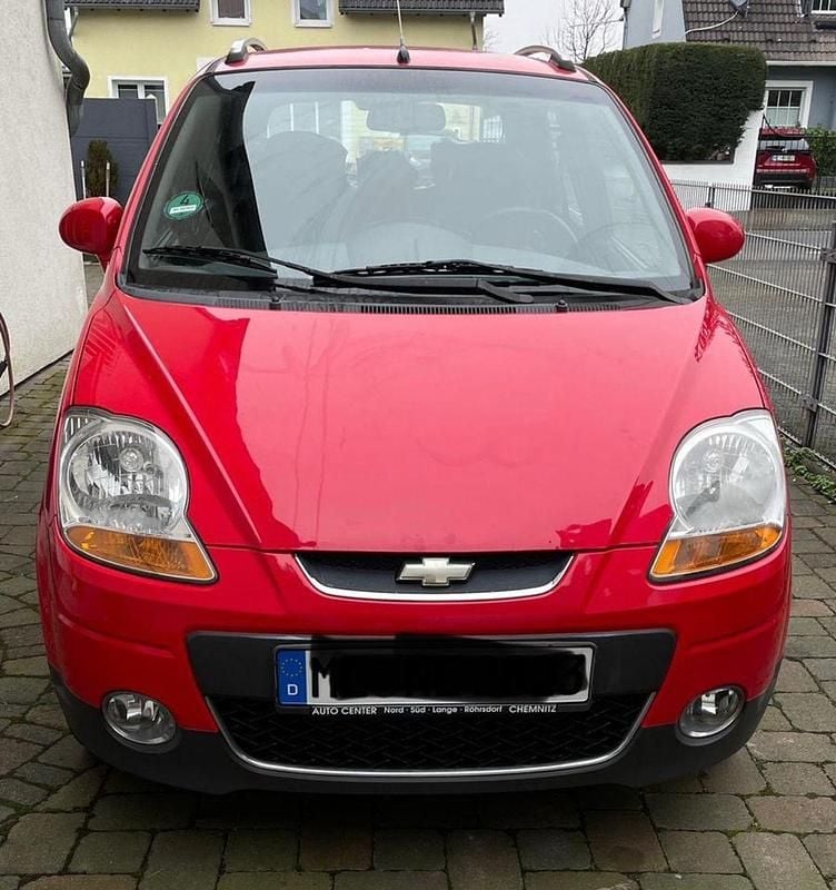 Gebraucht Chevrolet Matiz SE 67 PS (49 kW) 2009 Rot Kleinwagen