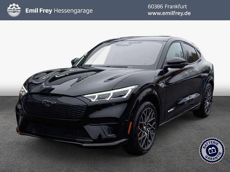 Schwarz Neu 2024 Ford Mustang Mach-E GT SUV | 58.980 € - Bild 1/3