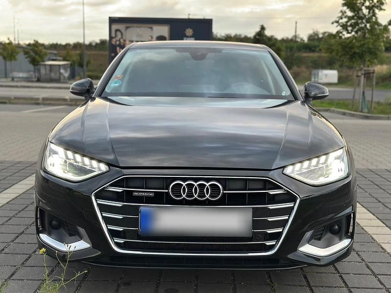 Gebraucht Audi A4 Advanced 190 PS (139 kW) 2020 Schwarz Limousine