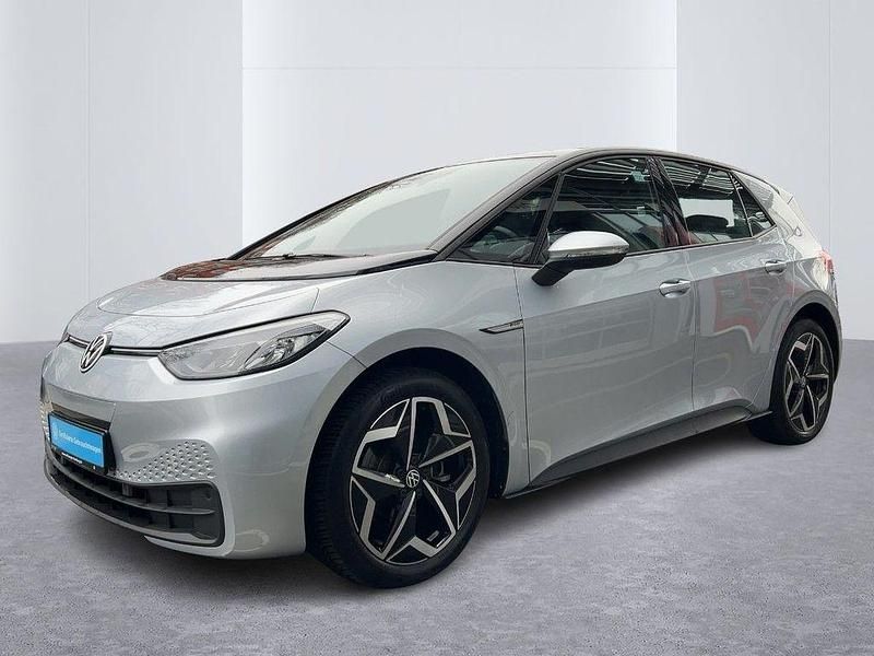 Gebraucht VW ID.3 Pro Performance 150 kW (204 PS) 2023 1t scale silver metallic Kleinwagen