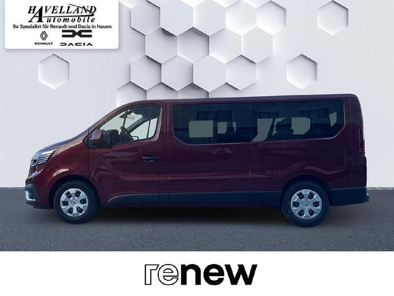 Gebraucht Renault Trafic Life 2024 Karminrot Van / Kleinbus