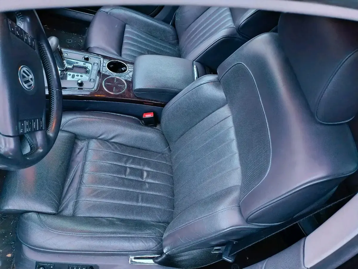 Gebraucht VW Phaeton Edition 240 PS (176 kW) 2009 Schwarz Limousine