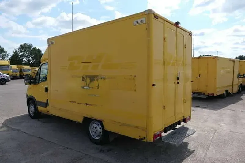 Gebraucht Iveco Daily 106 PS (77 kW) 2013 Gelb Limousine