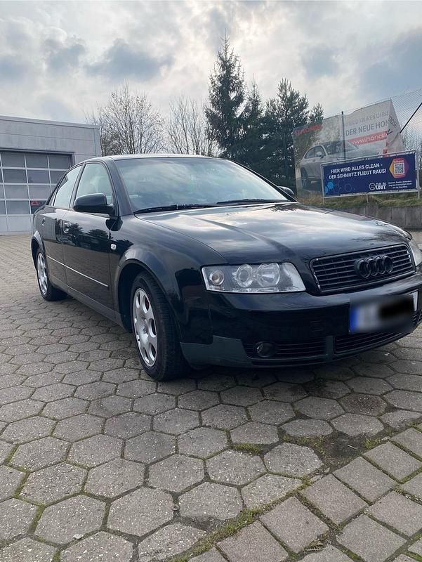 Gebraucht Audi A4 130 PS (95 kW) 2002 Schwarz Limousine