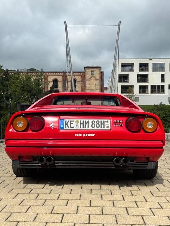 Rot Gebraucht 1987 Ferrari 328 Cabrio | 78.950 € - Bild 1/4