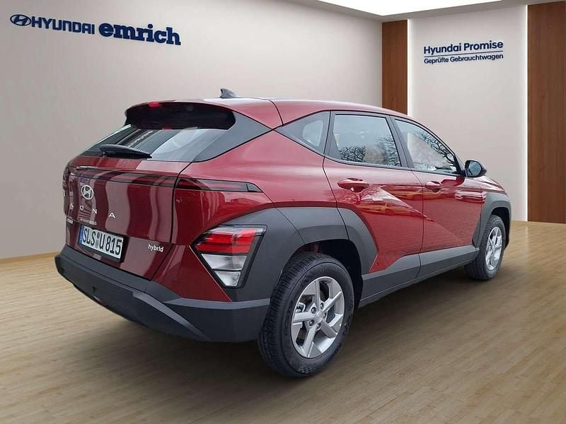 Neu Hyundai Kona Select 94 PS (69 kW) 2025 Ultimate red SUV