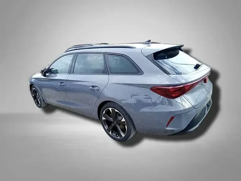 Gebraucht Cupra Leon 150 PS (110 kW) 2026 Graphene grau Kombi