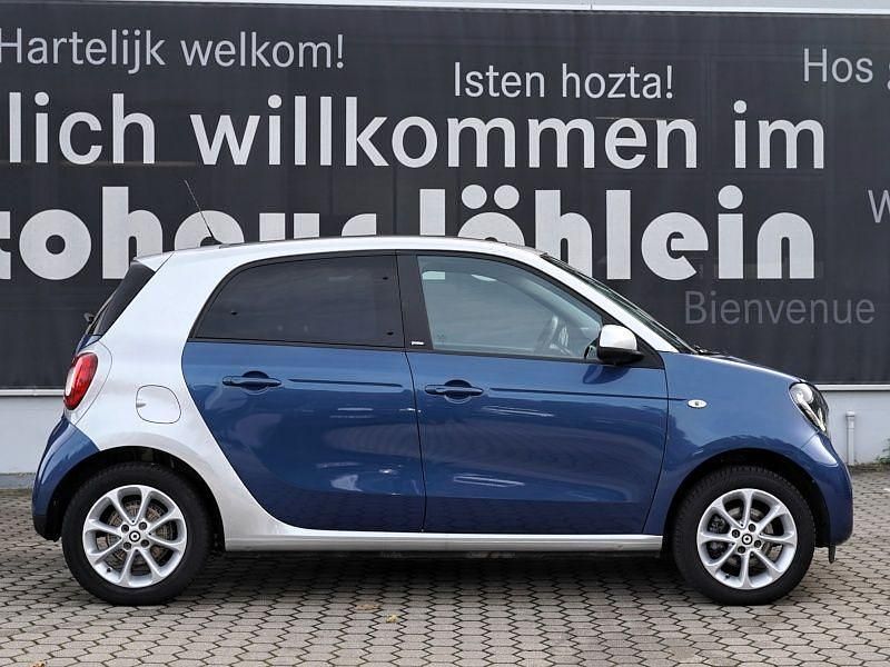 Gebraucht Smart ForFour 90 PS (66 kW) 2018 Blau Kleinwagen