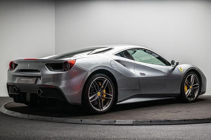 Second-hand Ferrari 488 911 CP (670 kW) 2018 Gri