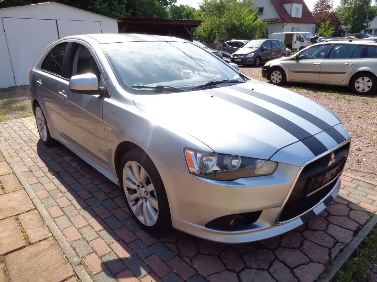 Gebraucht Mitsubishi Lancer 143 PS (105 kW) 2008 Grau Limousine