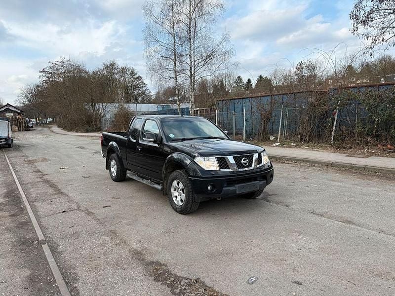 Gebraucht Nissan Navara 171 PS (125 kW) 2008 Schwarz