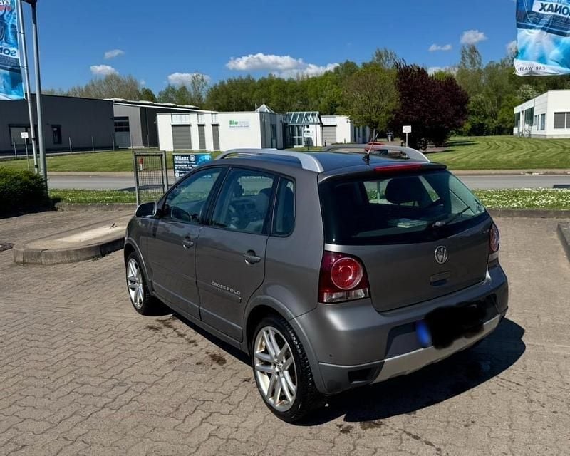 Gebraucht VW Polo Cross 105 PS (77 kW) 2009 Kleinwagen