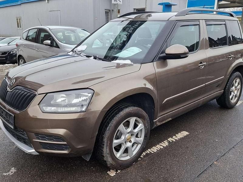 Gebraucht Skoda Yeti Cool Edition 110 PS (80 kW) 2016 Braun SUV