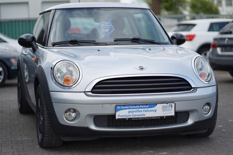Silber Gebraucht 2007 Mini ONE Kleinwagen | 1.500 € (Teuer) - Bild 1/4