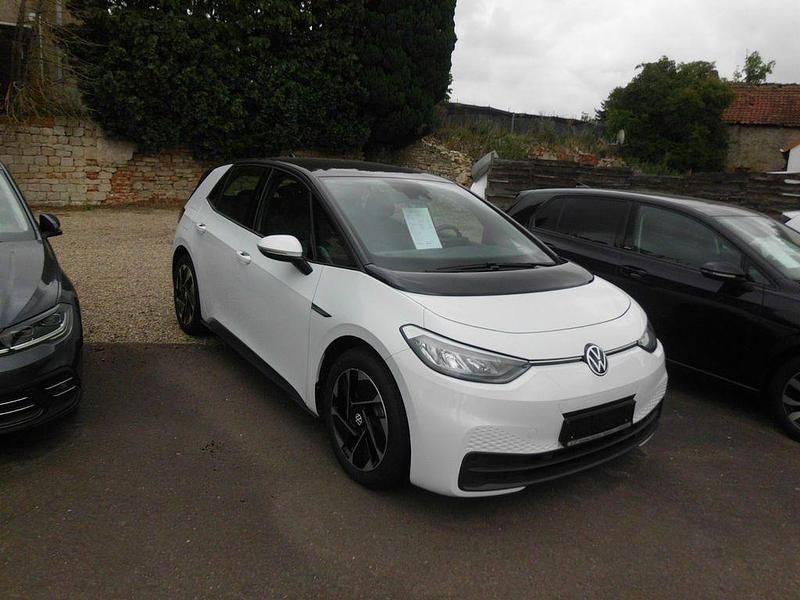 Weiß Gebraucht 2021 VW ID.3 Pro Kleinwagen | 18.850 € (Fairer Preis) - Bild 1/4