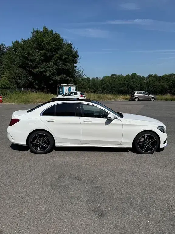 Gebraucht Mercedes C200 Edition 184 PS (135 kW) 2018 Weiß Limousine