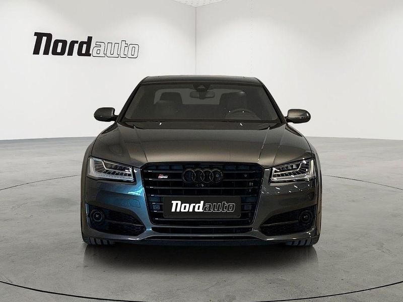 Gebraucht Audi S8 plus Sport 605 PS (444 kW) 2017 Grau Limousine
