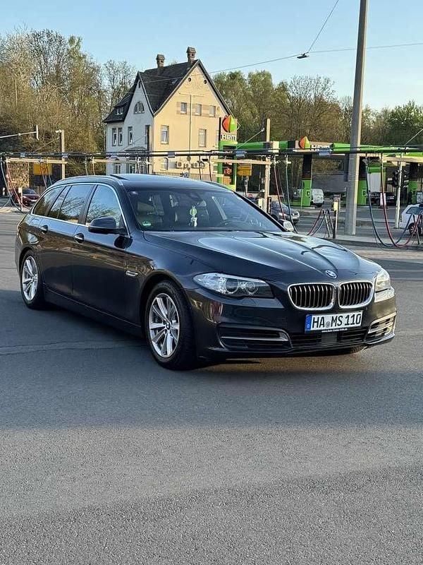 Gebraucht 2016 BMW 525 Luxury Line Kombi | 13.700 € (Fairer Preis) - Bild 1/4