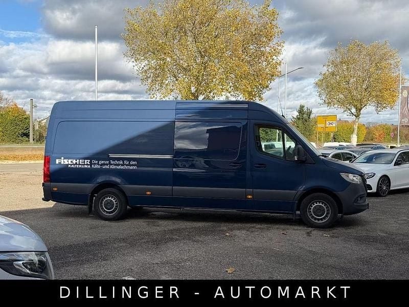 Gebraucht Mercedes Sprinter 150 PS (110 kW) 2020 Blau Van