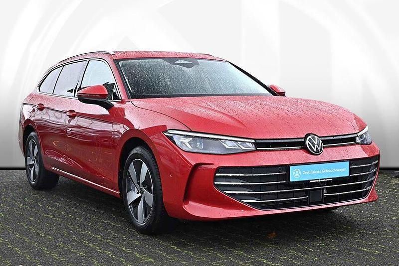 Gebraucht VW Passat Business 150 PS (110 kW) 2024 Rot Kombi