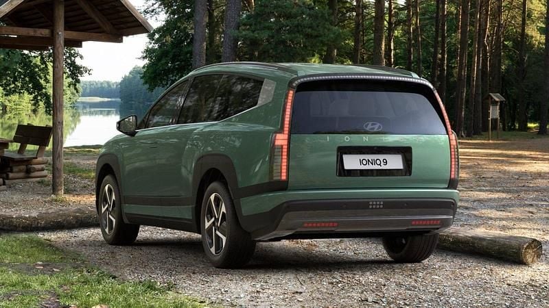 Neu Hyundai Ioniq 9 160 kW (218 PS) 2025 Ionosphere green mineraleffekt SUV