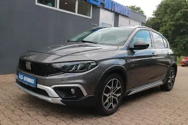 Gebraucht Fiat Tipo Cross 101 PS (74 kW) 2021 Grau Limousine