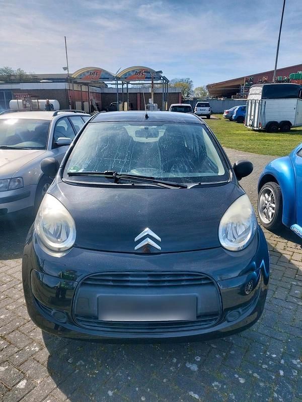 Gebraucht Citroën C1 68 PS (50 kW) 2010 Schwarz Kleinwagen
