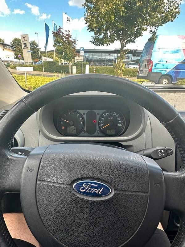 Schwarz Gebraucht 2004 Ford Fusion Kleinwagen | 1.400 € (Superpreis) - Bild 1/4