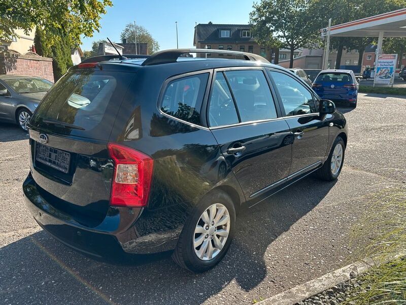 Gebraucht Kia Carens Spirit 144 PS (105 kW) 2011 Schwarz Van / Kleinbus