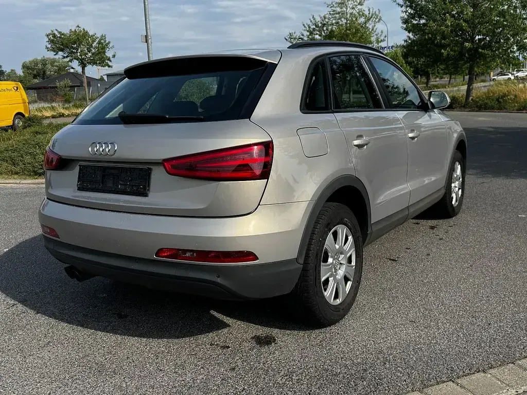 Gebraucht Audi Q3 Sport 170 PS (125 kW) 2013 Beige SUV