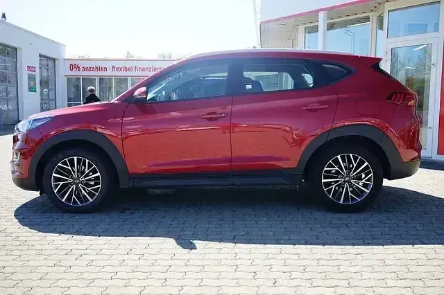 Gebraucht Hyundai Tucson Select 177 PS (130 kW) 2019 Rot SUV