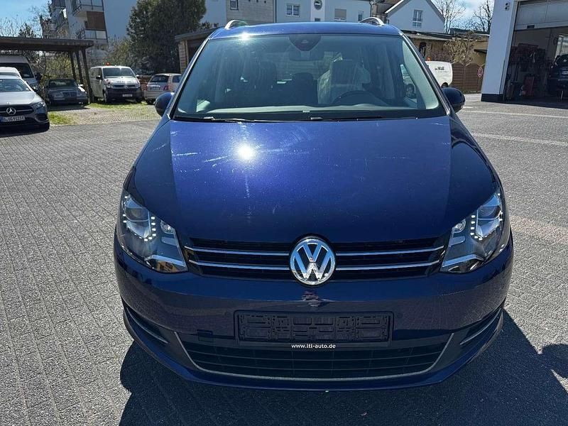 Gebraucht VW Sharan 150 PS (110 kW) 2019 Atlantic blue Van / Kleinbus